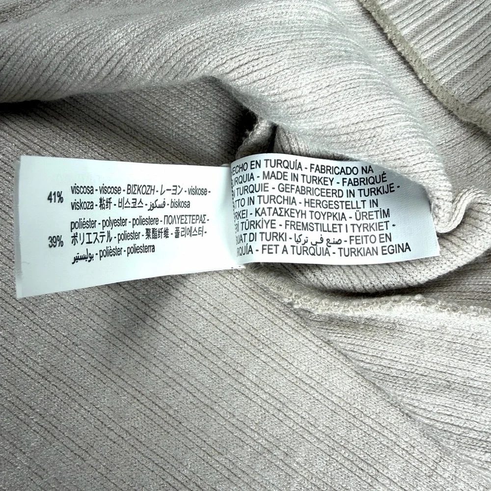 Zara Cream Long‎ Sleeve Dress V-Neck Knit Slit Classic Wardrobe Staple Capsule